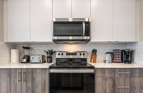 Inglewood Apartment | Inglewood Retreat 2BR/2BA Trendy & Walkable#22