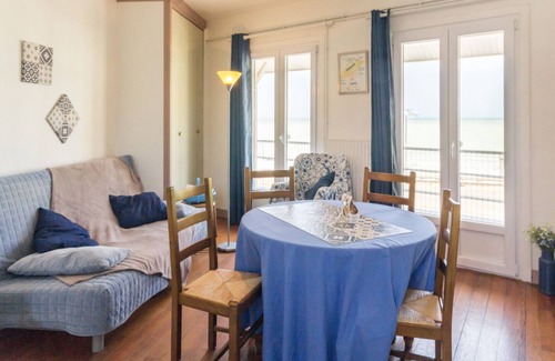 Criel-sur-Mer House | Inn Criel-sur-Mer, 1 bedroom, 2 people