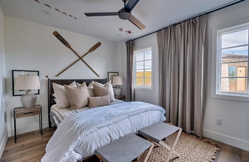 Williams House | Inn History Grand Canyon Cabin