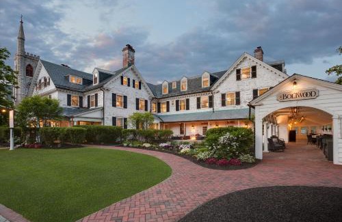 Amherst Center Hotel | Inn on Boltwood