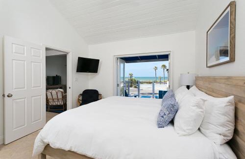Pass-a-Grille Hotel | Inn on the Beach