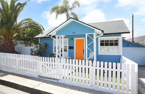 Laguna Beach Cottage | Inn Through the Orange Door - Laguna Village cottage