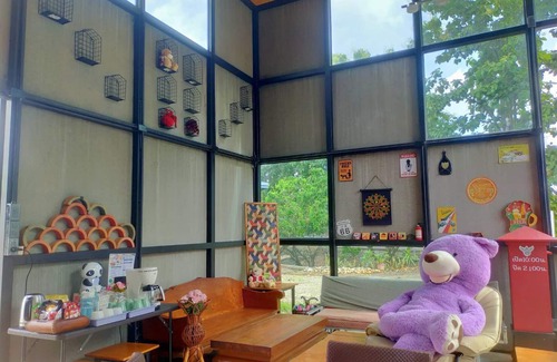 San Sai Hotel | innbox Chiangmai Hotel