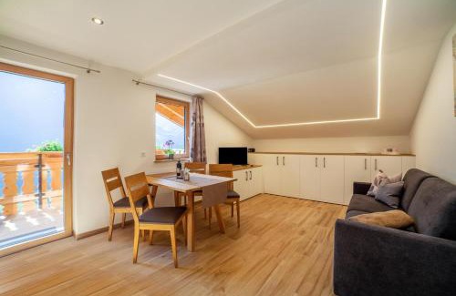 San Martino in Passiria Apartment | Innergasserhof Ferienwohnung Edelweiss