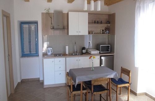 Skrbcici Apartment | Insula Insule - Rustic & Peaceful - SA2