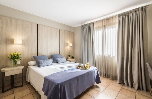 Benicassim Hotel | Intelier Bonaire Hotel