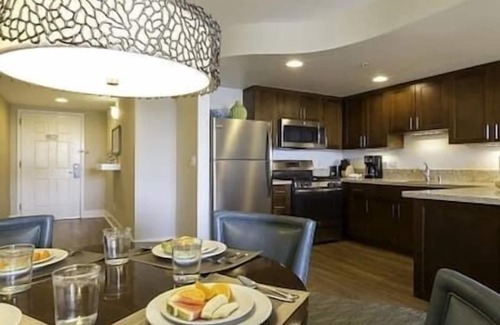 Carlsbad Resort | Internal > 000-CAR-IND-SEA-2BD