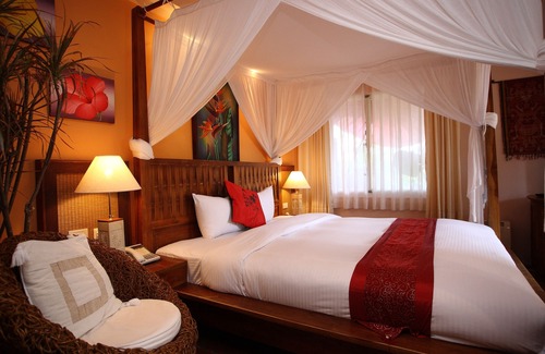 Eluan House | Intimate Double Room