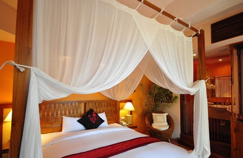 Eluan House | Intimate Double Room