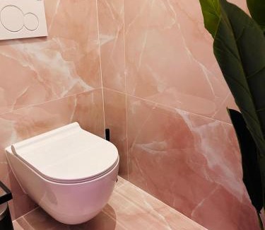 Les Baumettes Apartment | Intimate Escape - Seaside - Spa Bath - WIFI - AC