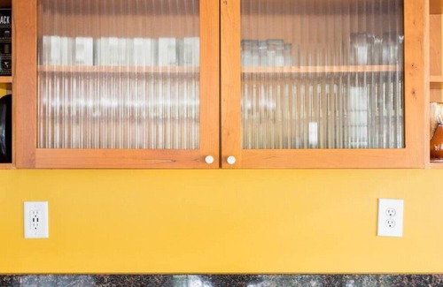 Poncey-Highland House | Intown Dream with Backyard