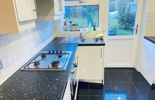 Erdington House | Inviting 3 -bed House in Birmingham