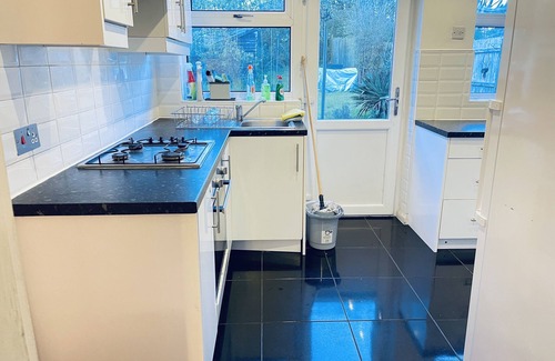 Erdington House | Inviting 3 -bed House in Birmingham