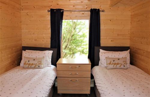 Ashton Under Hill House | Inviting 3-Bedroom Lodge in Ashton Under Hill