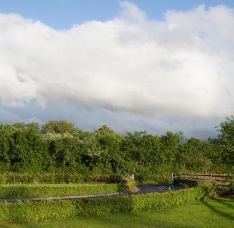 Scramoge House | Inviting 4-Bed House in Strokestown