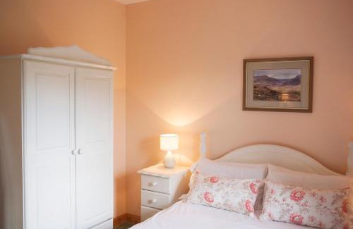 Scramoge House | Inviting 4-Bed House in Strokestown