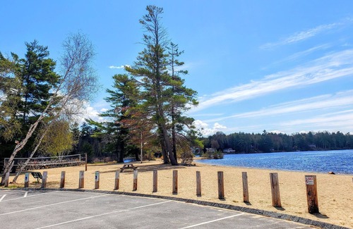 Moultonborough House | Inviting Balmoral Chalet Sleeps 8 FREE EV CHARGING INCLUDED