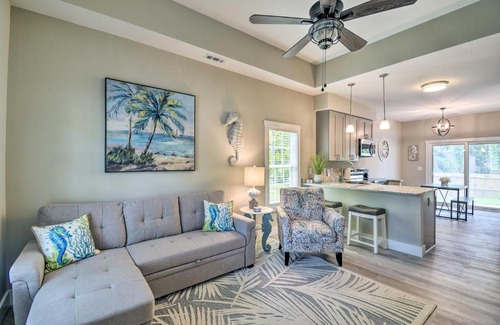 Ocean Isle Beach House | Inviting Home Less Than 2 Mi to Ocean Isle Beach Pier
