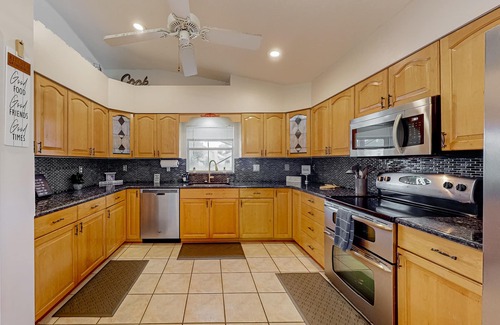 Sebastian Highlands House | Inviting home with private pool & large lanai, near beaches