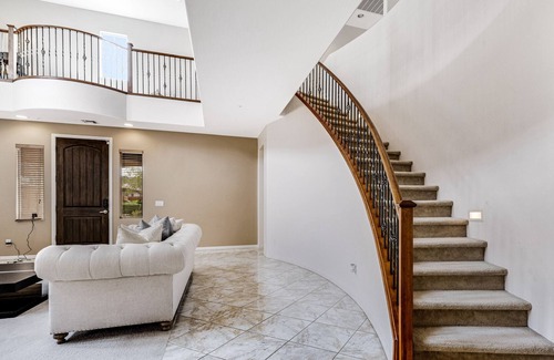Westwing Mountain House | Inviting home with WiFi, washer/dryer, central AC & covered patio