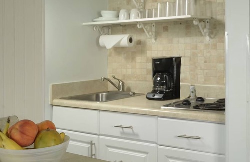 Melbourne Beach Apartment | Inviting Room with Balcony - Steps from Indialantic Beach