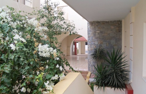 Koutsouras Apartment | Ionio Star Hotel