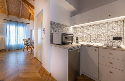 Plaka Apartment | Ipelhome Plaka Boutique Apartments