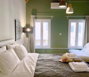 Lesvos Apartment | Iriki Loft, ένας ατμοσφαιρικός ρετρό χώρος στην Ερμού