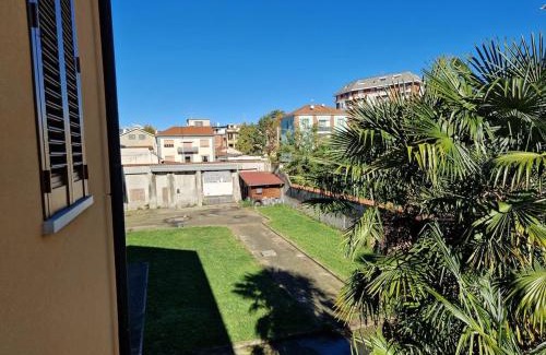 Busto Arsizio Villa | IRIS Villa ristrutturata con giardino