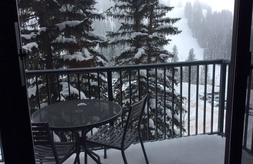 Salt Lake Mountain Resorts Apartment | Iron Blosam Lodge, Unit 717-3