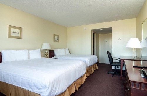 Gander Hotel | Irving West Hotel