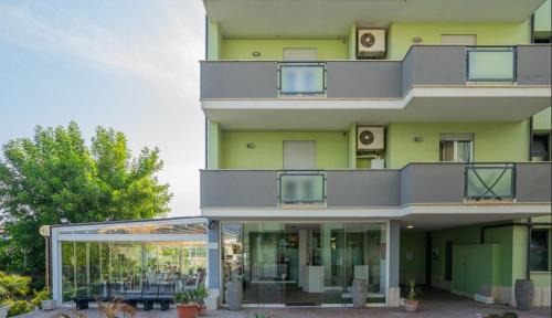 Isola Sacra Apartment | Isa Residence Fiumicino Airport