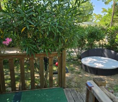 La Roque-d'Antheron Other | Iscles 231- MH Au calme près du lac