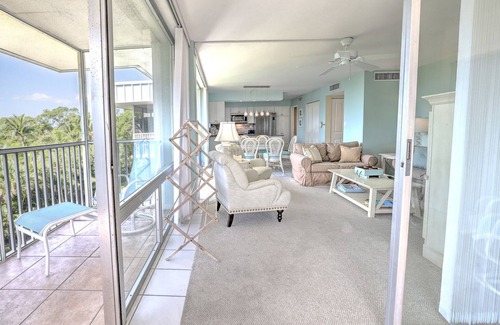 Sanibel Condo | Island Beach Club #P4B is a stunning 2/2 Sanibel vacation rental property.