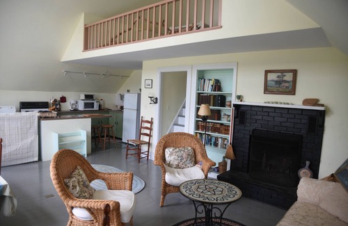 North Haven Cottage | Island Summer House on 40 Acres - Spectacular Views & Beach Access