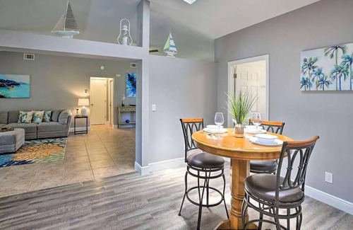 Kitchener House | Island vibes - Entire home 3bd/2bth - MUST SEA !