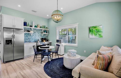 Holmes Beach Villa | Island West Villa! Pool, BBQ, and Walk to Beach!