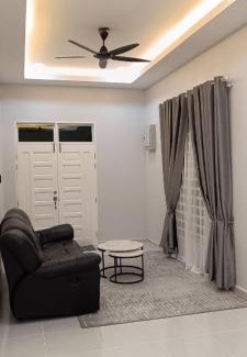 Kubang Kerian House | ISTANA VIEW Vila