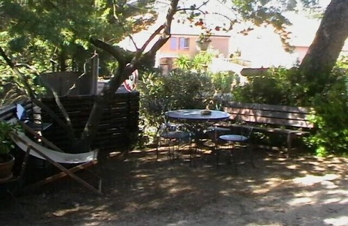 La Seyne-sur-Mer Apartment | ISTANBUL Apt T2 ground garden villa provencal 200M range SEYNE SUR MER Var