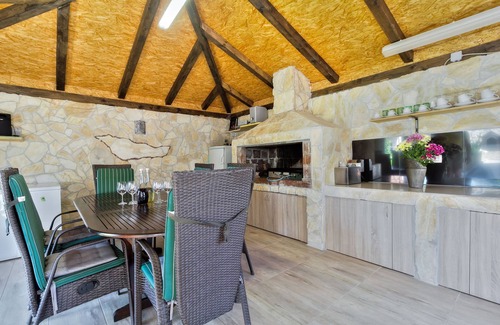 Kastel Villa | Istrian Guest house ILLY
