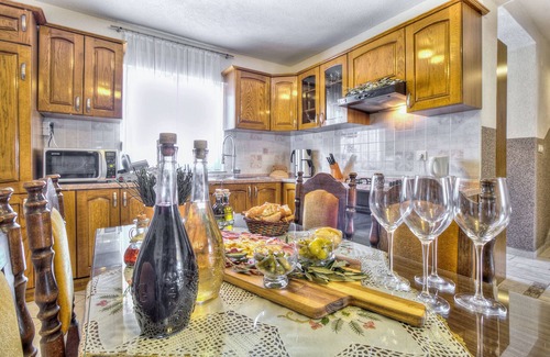Kastel Villa | Istrian Guest house ILLY