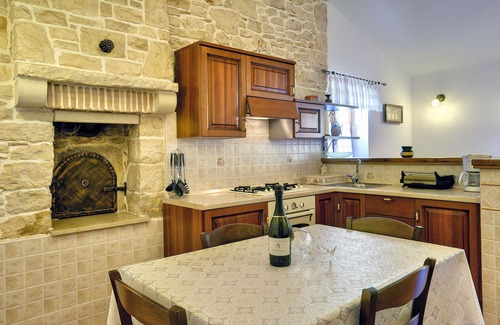 Rakalj Villa | Istrian house in quiet area