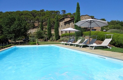 Lucolena Villa | Private villa with swimming pool in Chianti, Tuscany