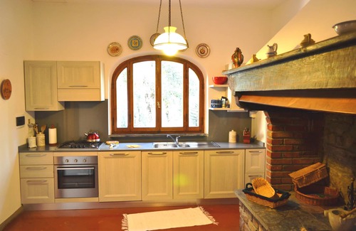 Greve in Chianti Villa | Villa - PrivatePool, Fenced Garden 6000m², 3rooms 8-people, Chianti-Wine-Relax