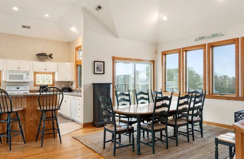 Monteray Shores House | It's All Good In Corolla: Soundside, Pool, Spa