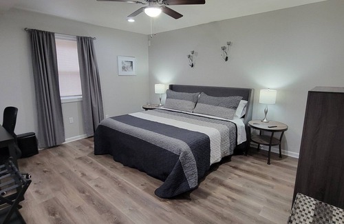 Little Rock Apartment | It's like a pet friendly hotel suite on steroids!
