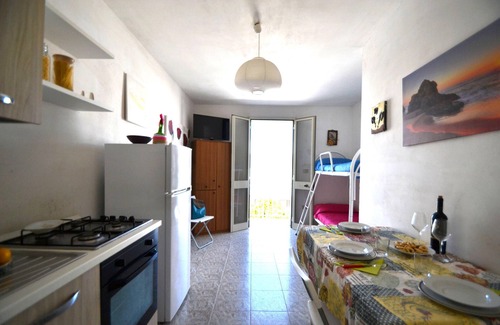 Torre dell'Orso House | Holiday Home 'Pt57 Casa Vacanza Per 4 Pax Alba' with Balcony