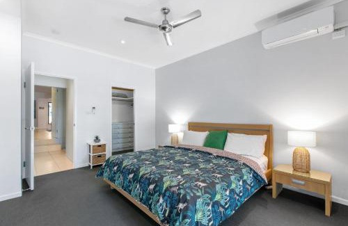 Dicky Beach House | Ivy Street 7 Dicky Beach