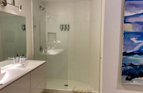 Bowen Island Apartment | J and Js