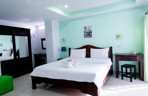 Nai Mueang Hotel | J Jamroon Place